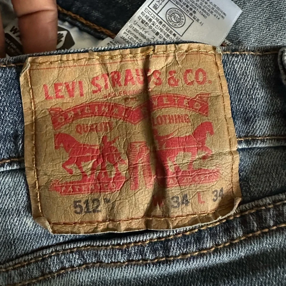 Levi’s Strauss & Co 512 Medium Wash Jeans W34 X L34 - Picture 16 of 16